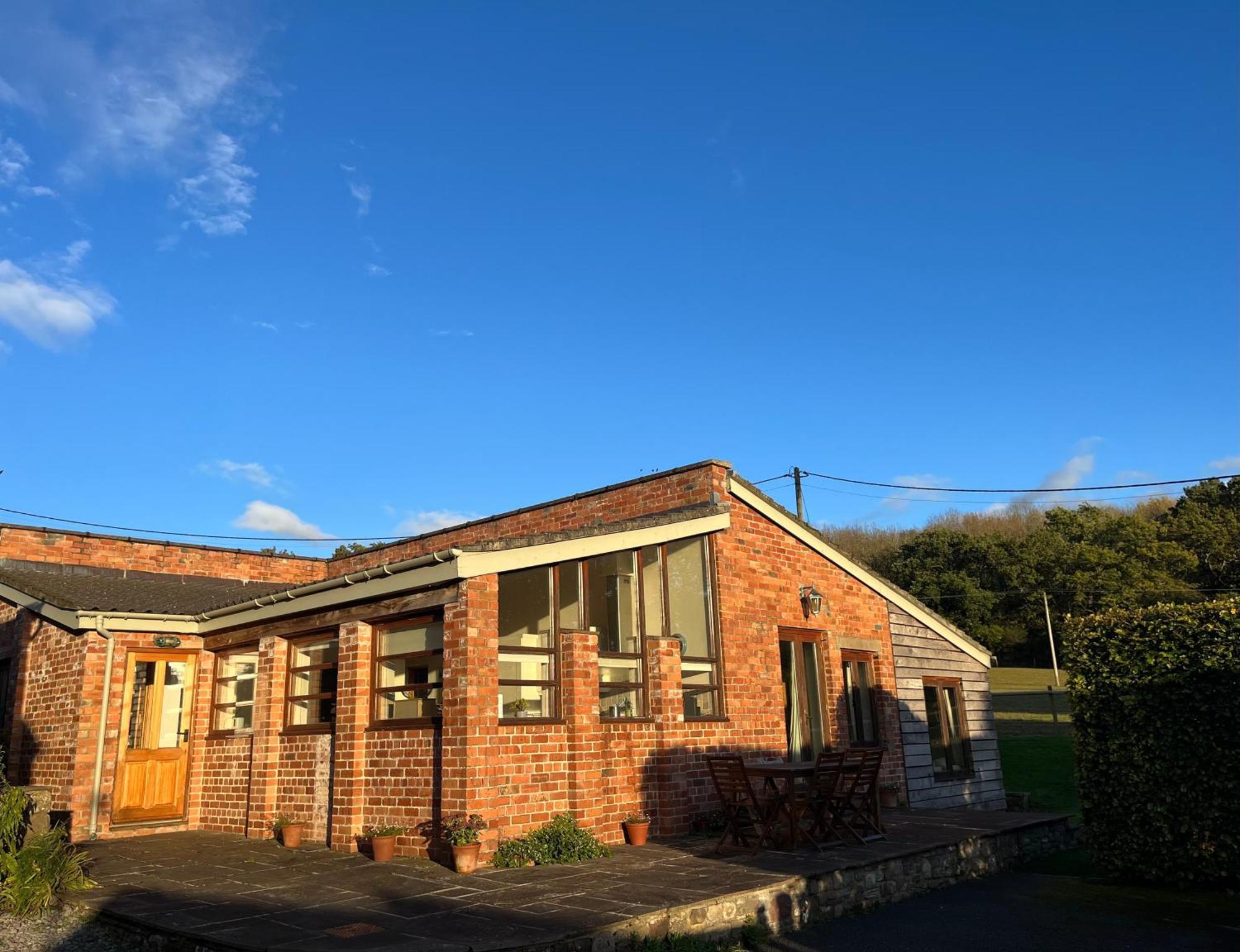 The Old Bull Pen Villa Abergavenny ภายนอก รูปภาพ